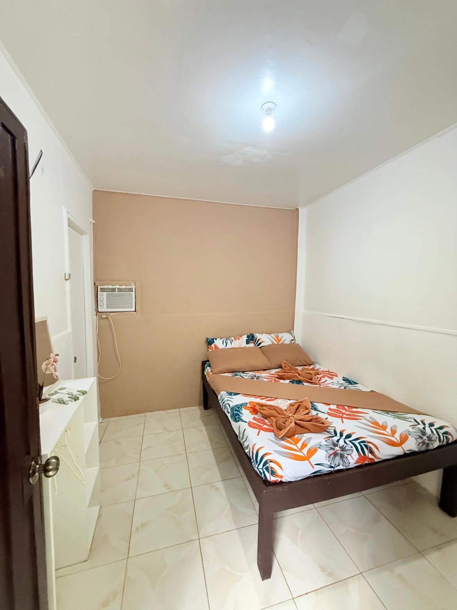 Paradiso Hostel 爱妮岛 外观 照片